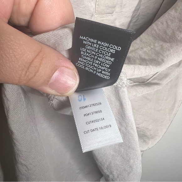 NWT Torrid Harper Satin Pullover 3/4 Sleeve Blouse neutral beige size 4XL. - Picture 11 of 14